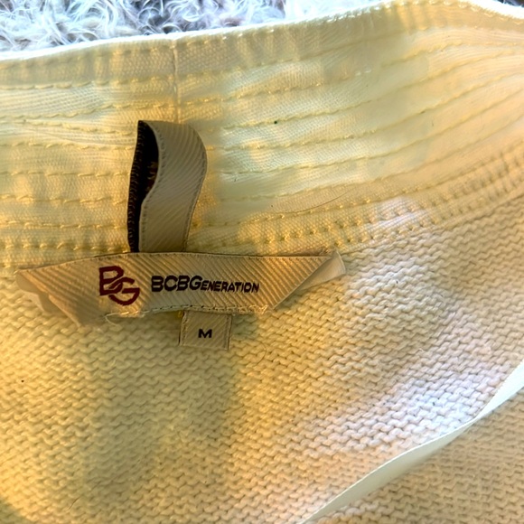 BCGGeneration Cream colored short sleeve cardigan sweater (med) - Picture 3 of 5